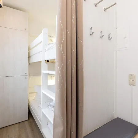 Goldene Ruh Whg 508 아파트 그로미츠
